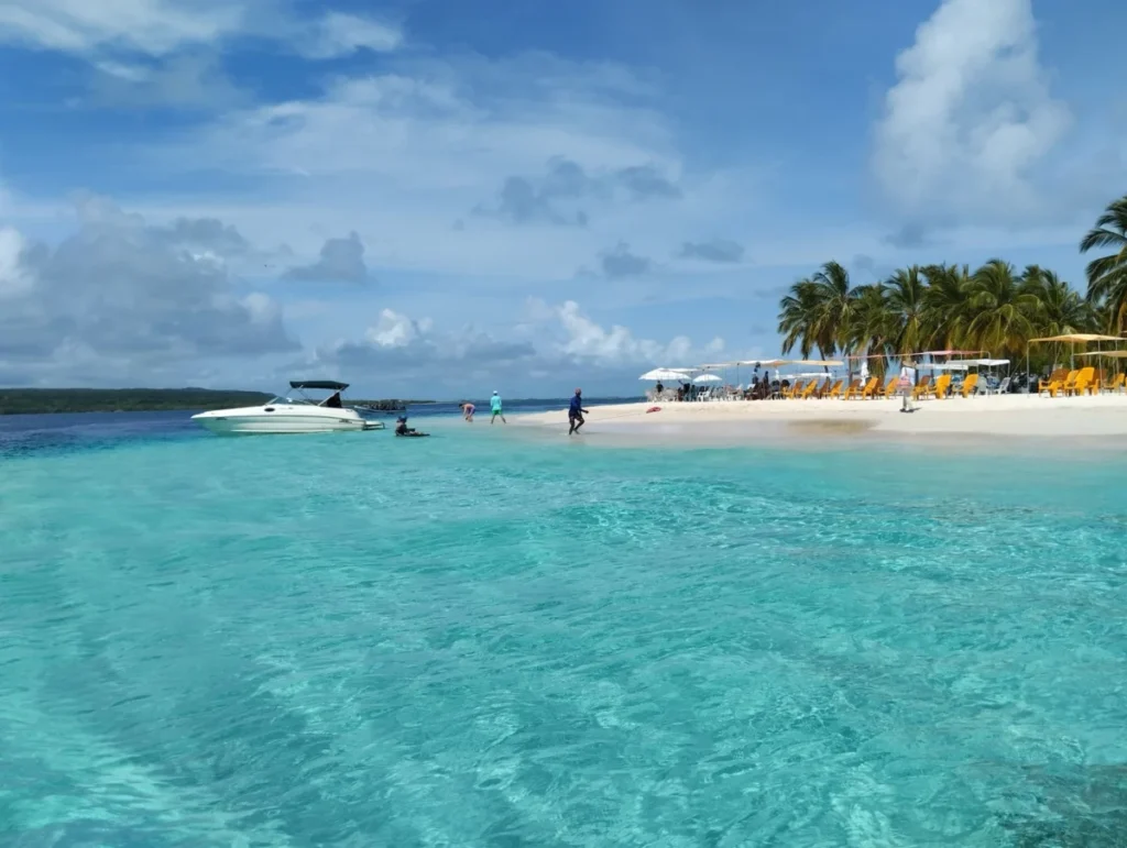 Cayo Levantado