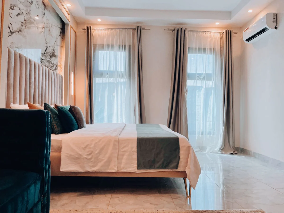 Luxurious honeymoon suite in a Faro hotel, overlooking the serene landscape