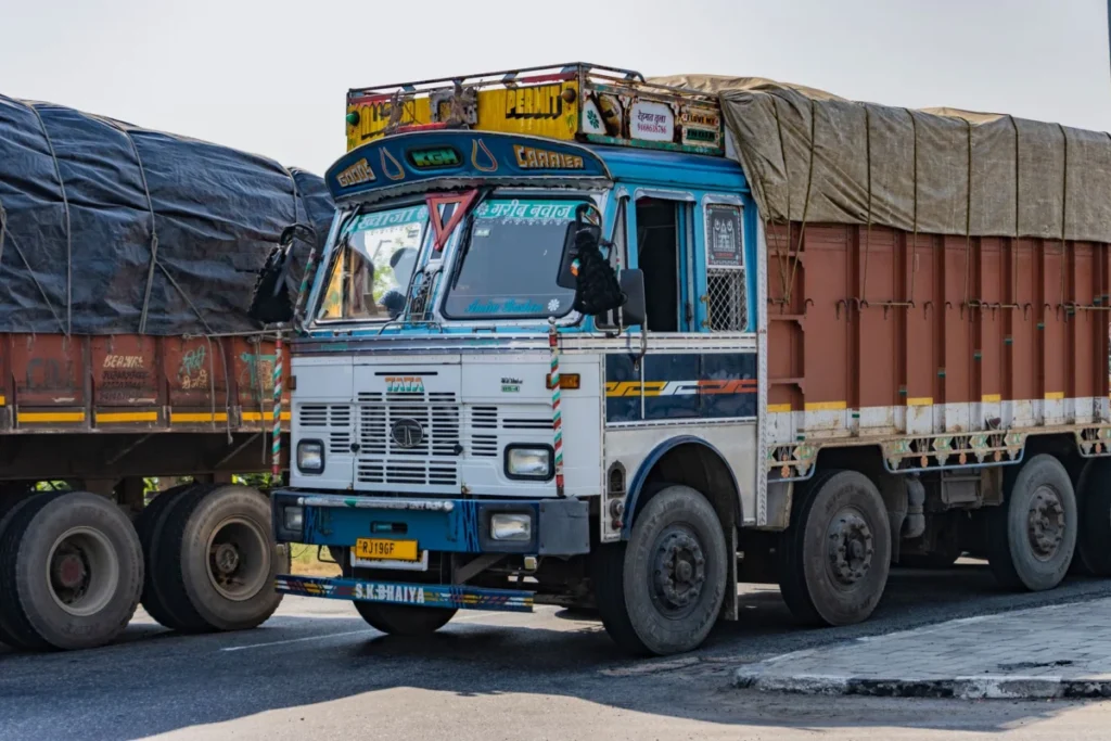 Fatehabad Road