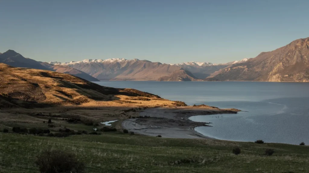 Hawea Flat