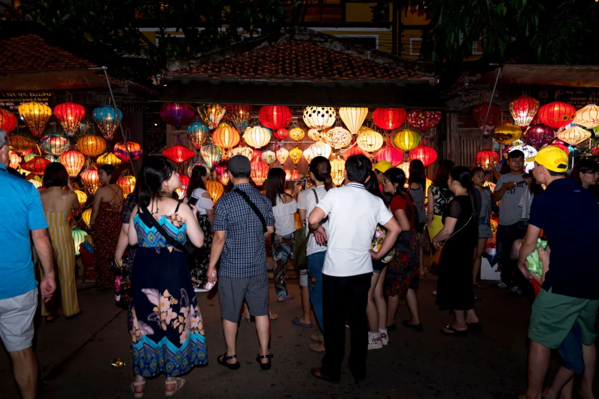 Illuminated lanterns along Hoi An's riverside