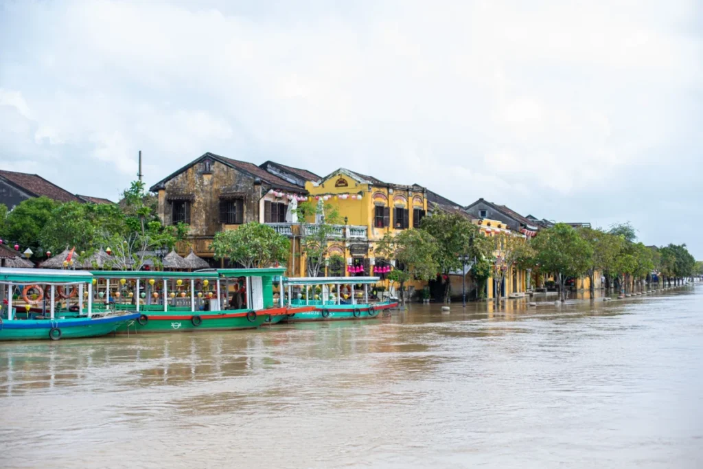 Hoi An Riverside (Cam Nam)