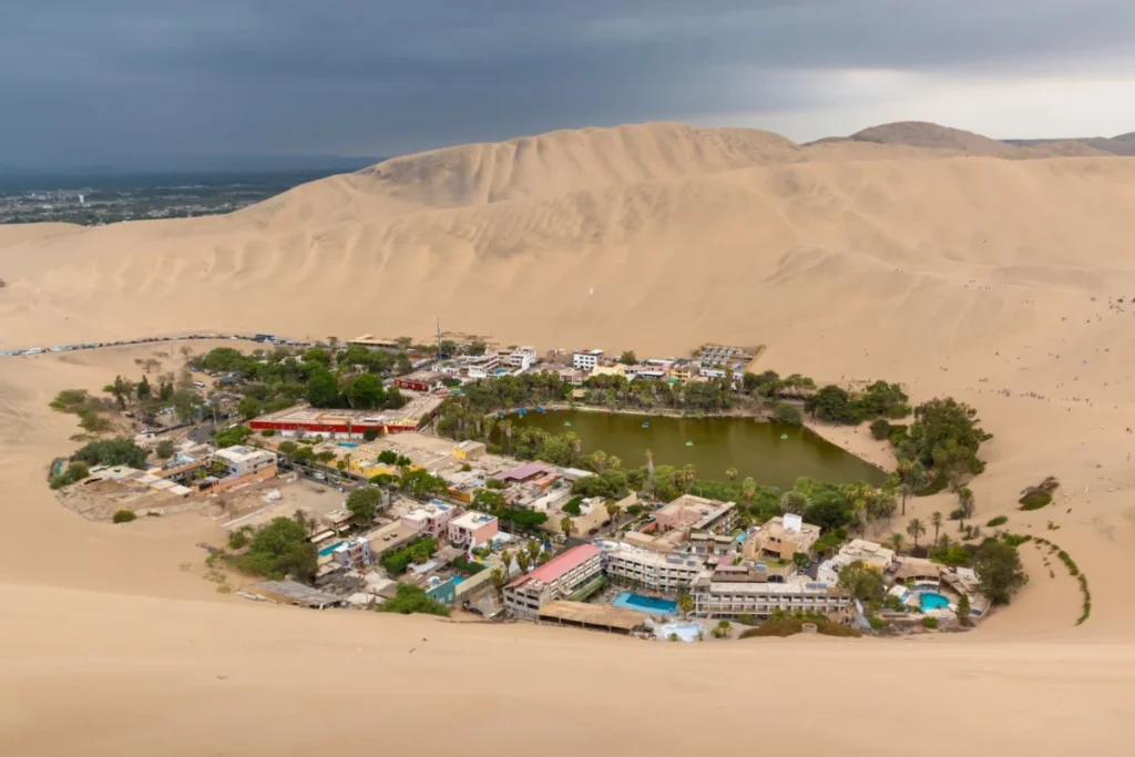 Huacachina Boulevard