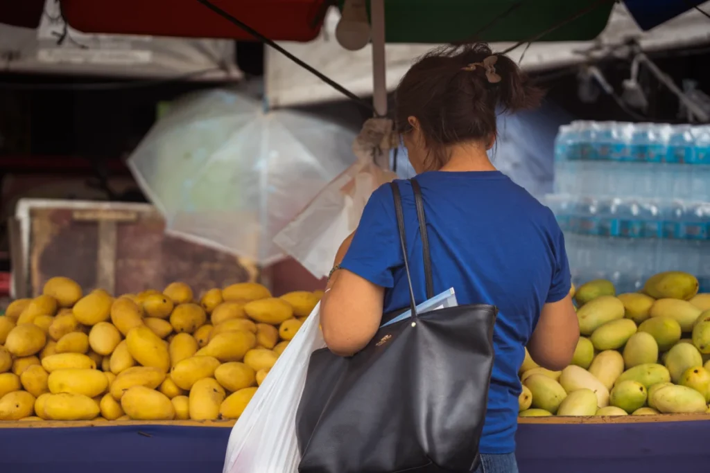 Mango Avenue