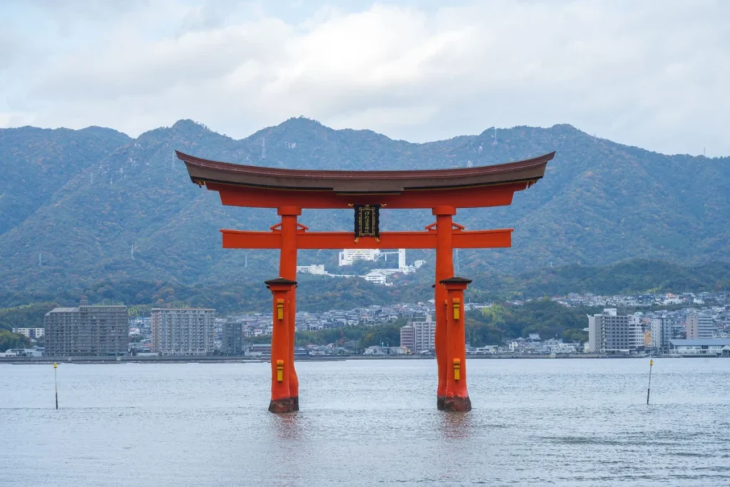 Miyajima (宮島)