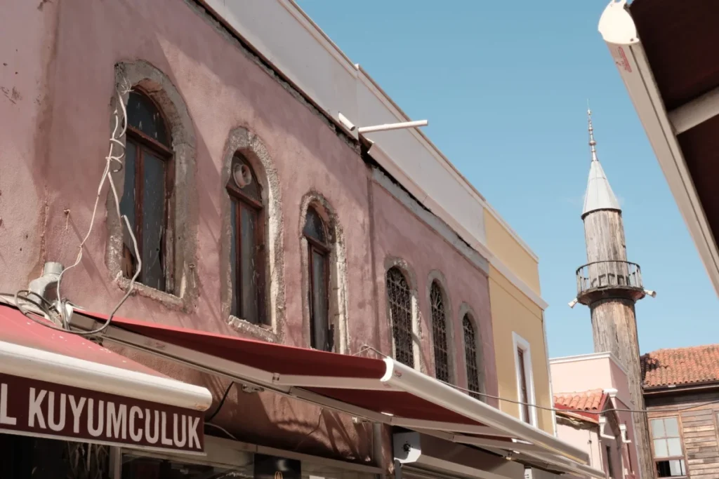 Old Town (Narnii Zam)