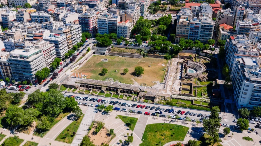 Paliani Poli