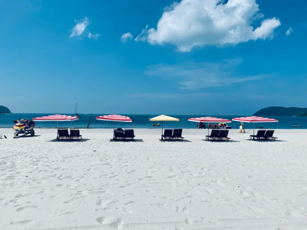 Pantai Cenang