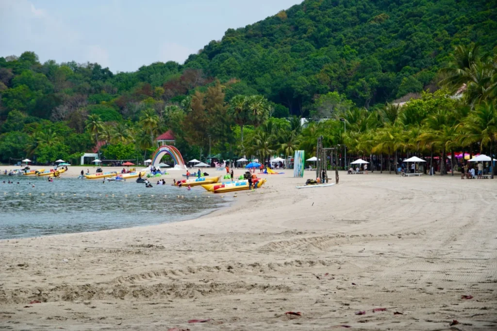Pantai Kok