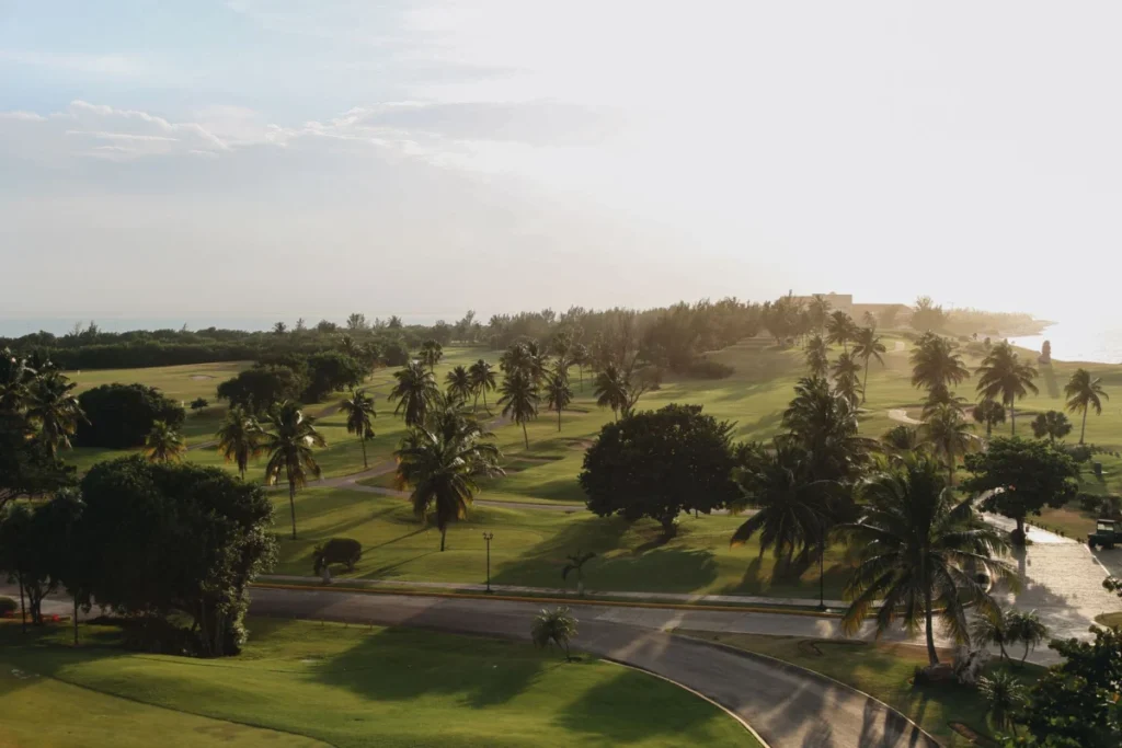 Paradise Island Golf Course