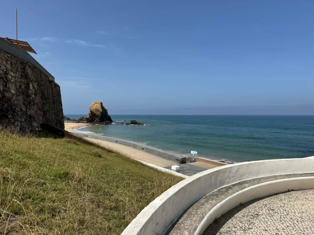 Praia do Tarrafal (Beachfront)