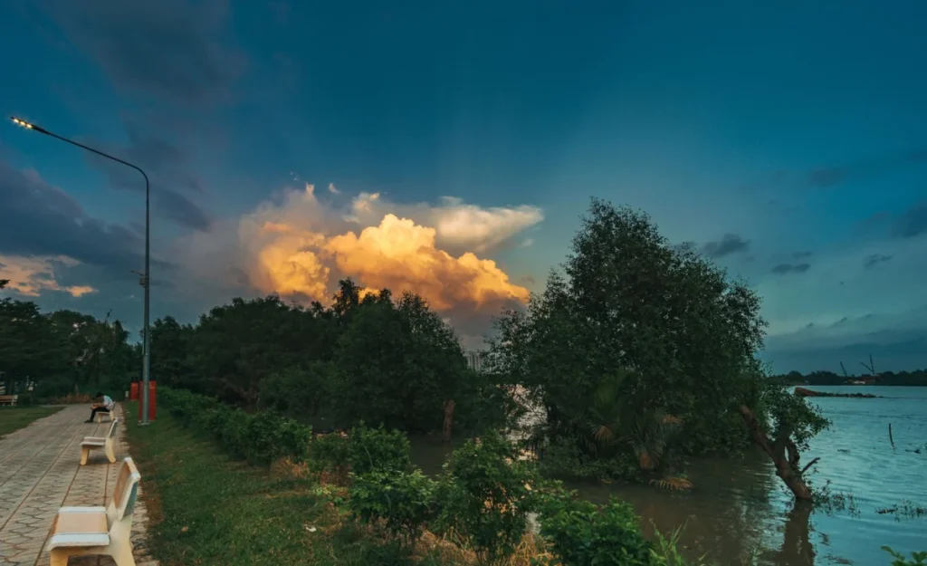 Rasht Riverbank