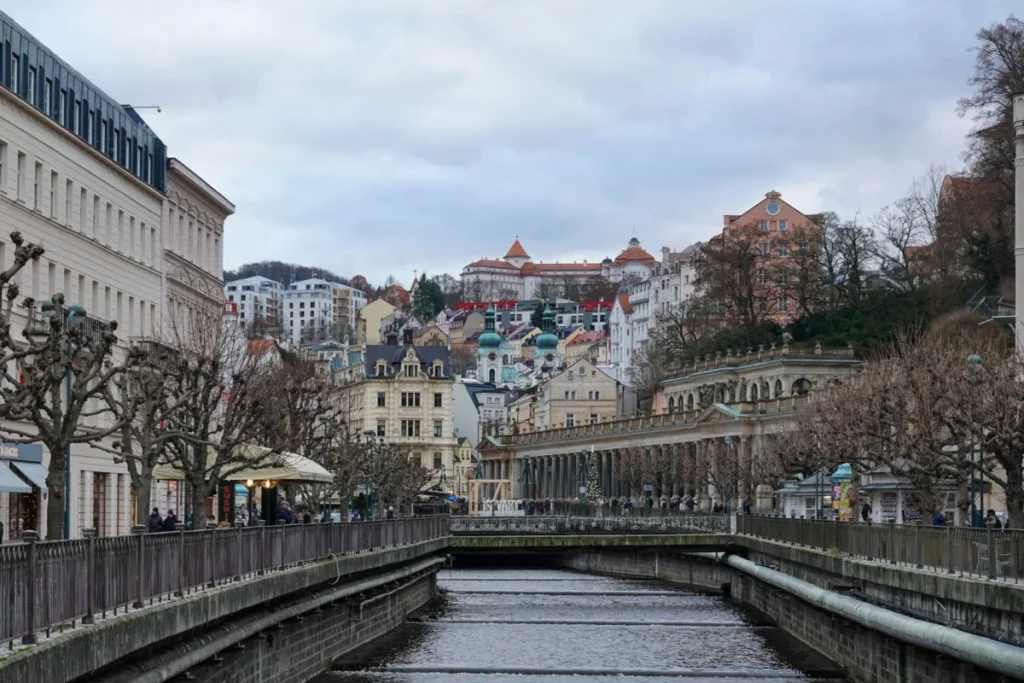 Riverfront (Teplá Vltava)