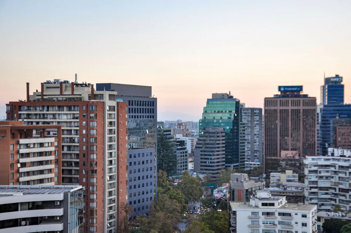 A romantic Santiago skyline with mountains in the background