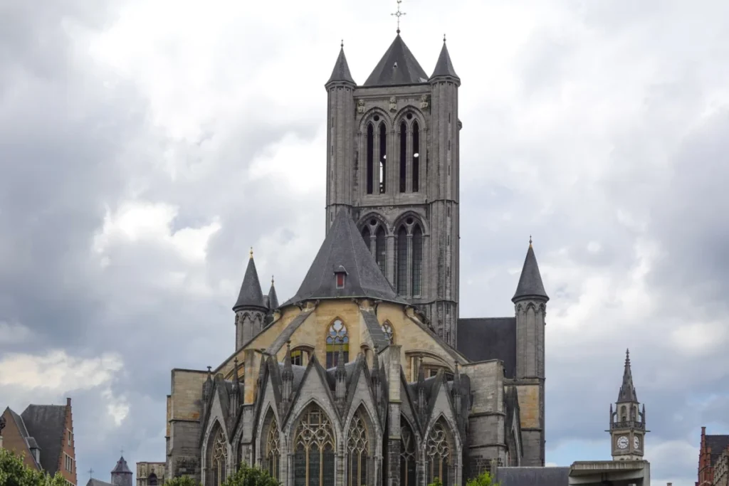 St. Baafs