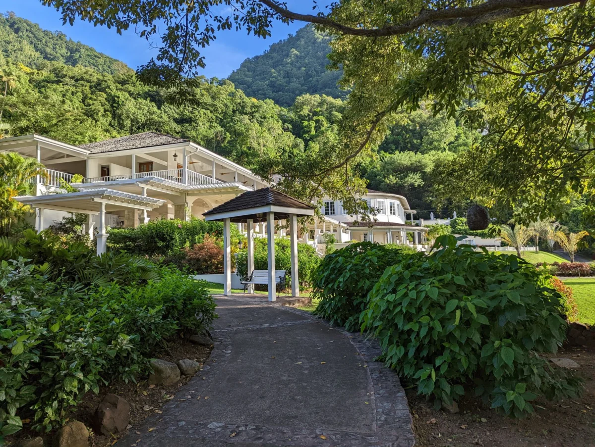 Luxurious hotel room with views of Trafalgar Falls