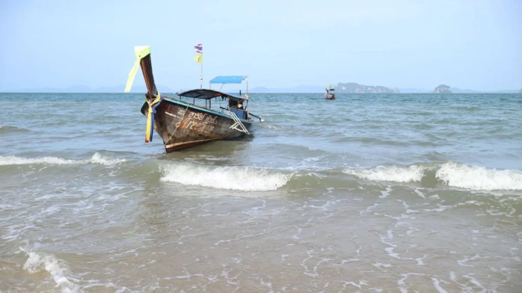 Tubkaek Beach