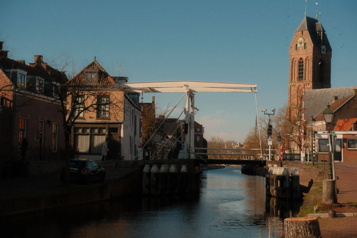 A romantic sunset view of Utrecht's iconic canals