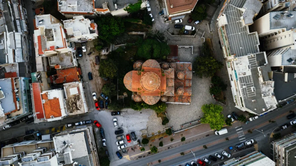 Valaoritou (Βαλαωρίτου)