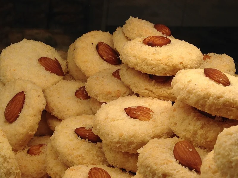 Almond Cookies
