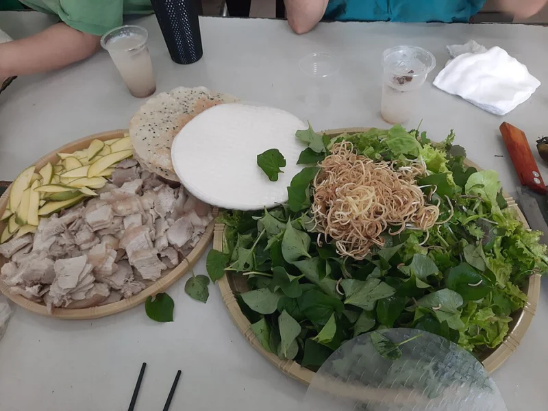 Banh Trang Cuon Thit Heo