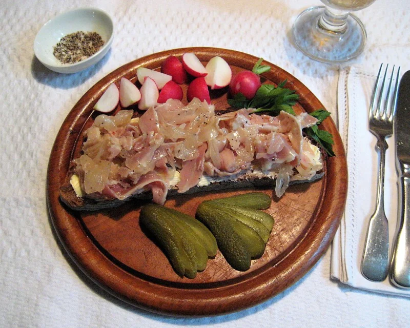 Beef with Onions