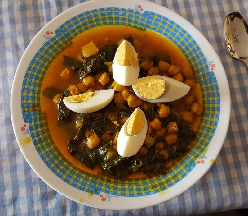 Chickpea and Spinach Stew