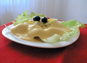 Potato Salad with Cheese Sauce