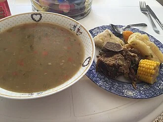 Sancocho de Gallina